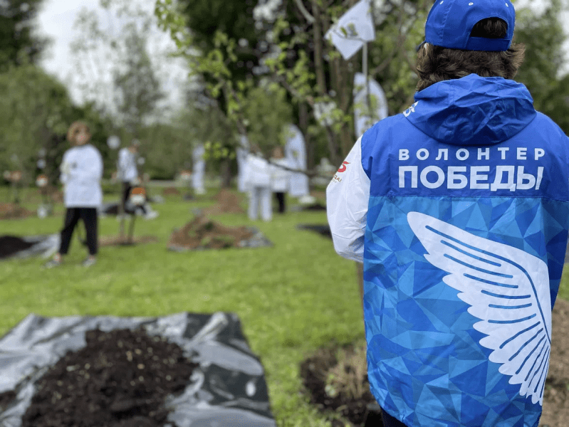 Российские школьники присоединяются к акциям, приуроченным ко Дню памяти и скорби