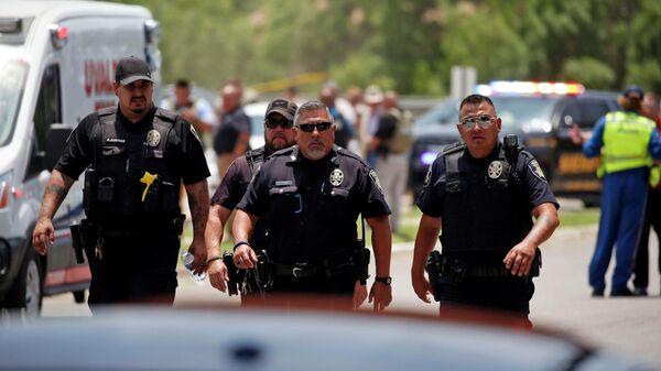 В Техасе снесут школу, где при стрельбе погиб 21 человек
