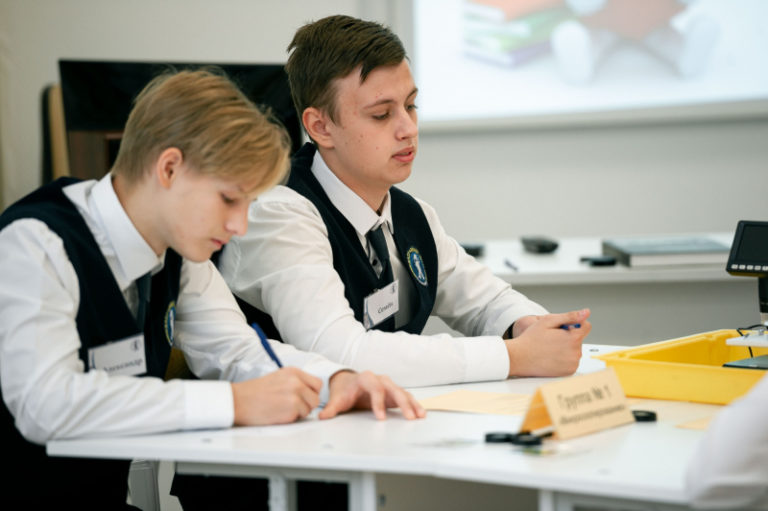 Межведомственные приемные комиссии проверят готовность всех российских школ к новому учебному году