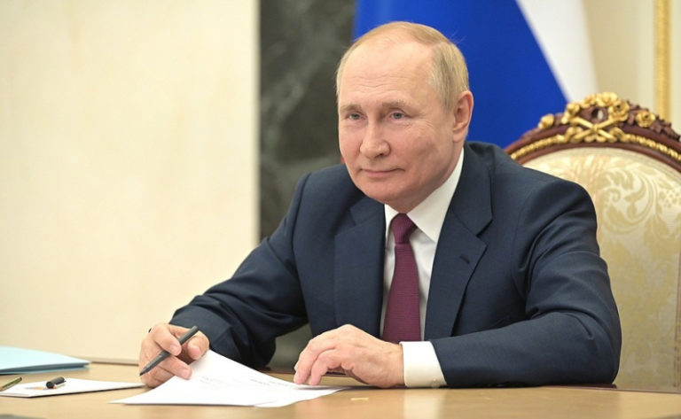 Президент России возглавит наблюдательный совет нового Всероссийского движения детей и молодежи