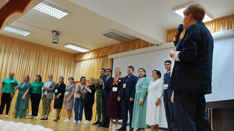 Педагоги из 17 регионов стали лауреатами Всероссийского конкурса «Лучший учитель родного языка и родной литературы»