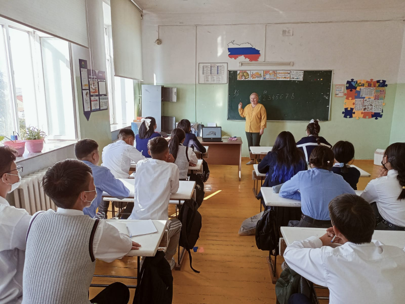 Педагоги проекта «Российский учитель за рубежом» начали преподавать в школах Монголии очно