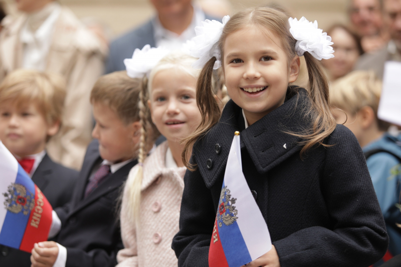 Все российские школы начали работу 1 сентября в очном режиме 