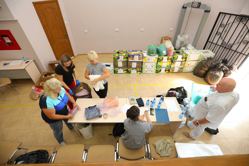 В «Артеке» проходит сбор гуманитарной помощи жителям ДНР, ЛНР, Херсонской и Запорожской областей